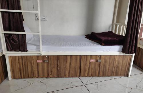 Sarkhej Hotel | Hotel Milan