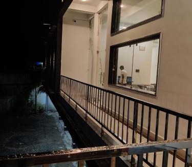 Chanderi Hotel | Hotel Modi Palace, Chanderi MP
