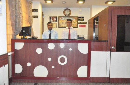 Sindhi Camp Hotel | Hotel Muskan Palace
