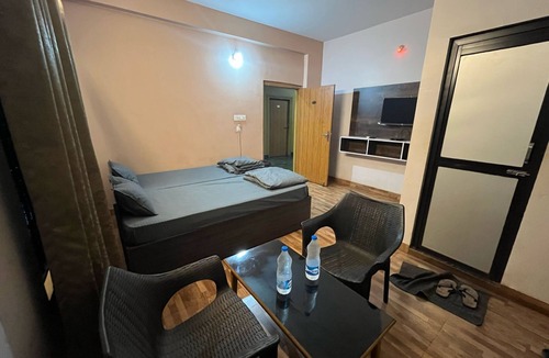 Barbil Hotel | HOTEL NEELAM INN