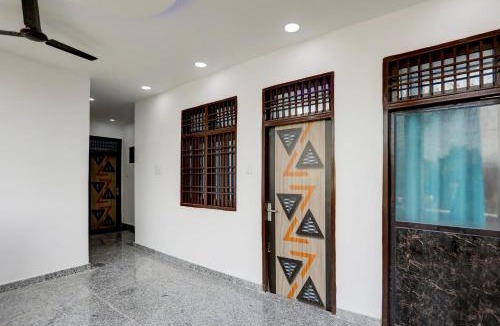 Civil Lines Hotel | Hotel O Awadh Inn