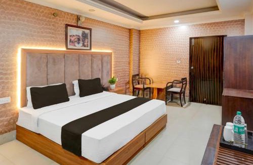 Rudrapur Hotel | Hotel O Awas Vikas Near Bus Stand