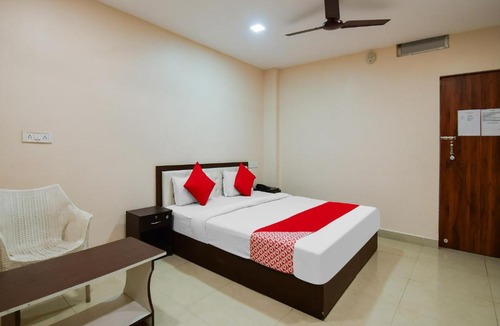 Seraikela Hotel | Hotel O Harihar Premium
