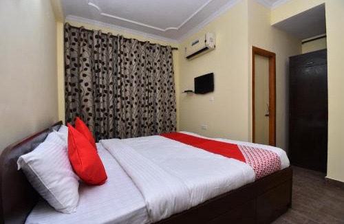 Malviya Nagar Hotel | Hotel O Iqra Inn