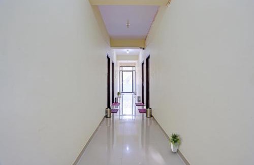 Kazhakuttam Hotel | Hotel O Parppidam Residency Kazhakuttam Railway Station