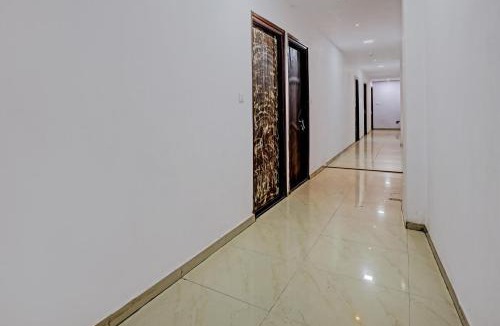 Ahmedabad Hotel | Hotel O Royal Inn