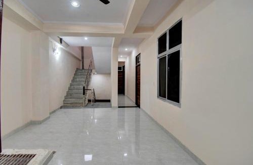 Malviya Nagar Hotel | Hotel O Shree Shyam Palace