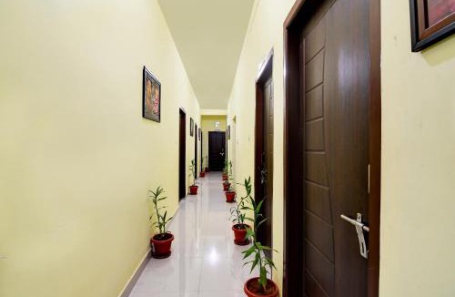Bhubaneshwar Hotel | Hotel O Sri Balaji Guest House