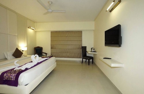 Gopalbari Hotel | Hotel Om Tower & Revolving Restaurant