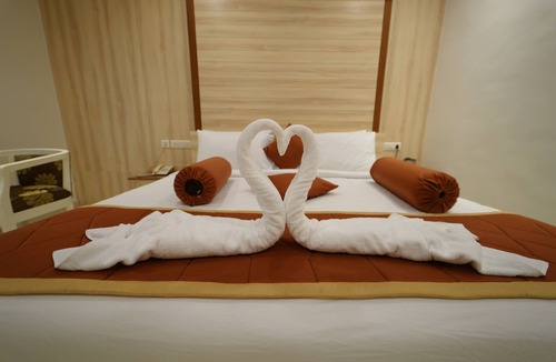 Palayankottai Hotel | Hotel Palmyra Grand Inn