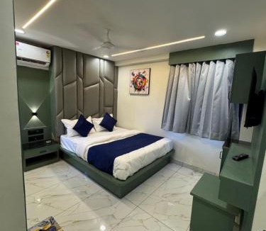 Gandhinagar Hotel | Hotel Paris Gandhinagar