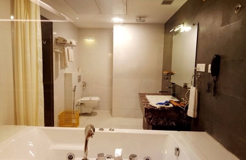 Patna Hotel | Hotel Patliputra Continental