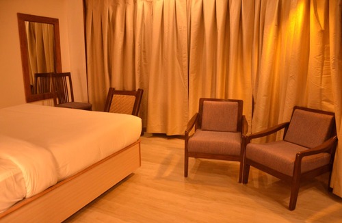 Allahabad Hotel | Hotel Placid