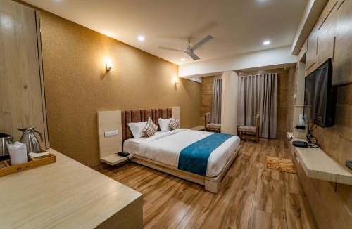 Maninagar Hotel | Hotel Pleasant Lake
