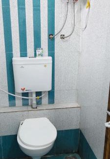Panch Mahals District Hotel | Hotel Radhe