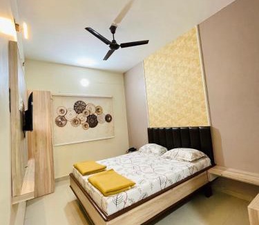 Halol Hotel | Hotel Rajdhani - Best Family Hotel in Pavagadh and in Halol GIDC