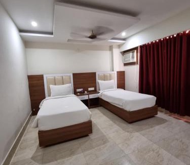 Roorkee Hotel | Hotel Rajmahal Roorkee
