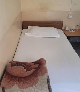 Muzaffarpur Hotel | Hotel Rama
