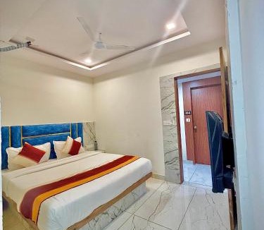 Bhat Hotel | Hotel Regal