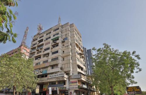 Gandhinagar Hotel | HOTEL REST INN