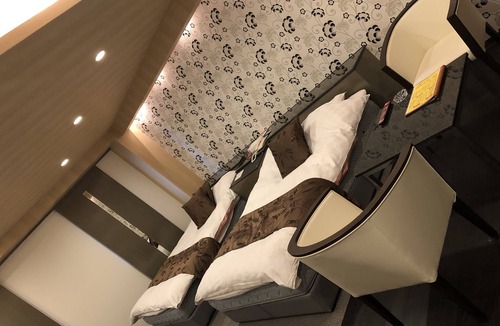 Izumi Hotel | Hotel Revoir - Adults Only