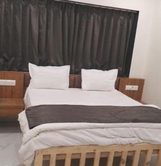 Khattalwada Hotel | Hotel riseinn