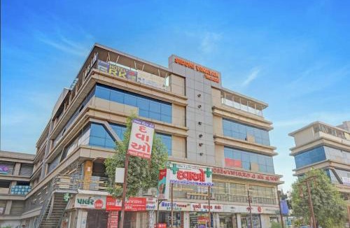 Ahmedabad Hotel | Hotel RK