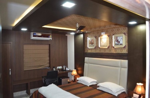Pakur Hotel | Hotel RK Palace