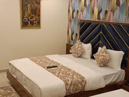 Vadodara House | HOTEL RR