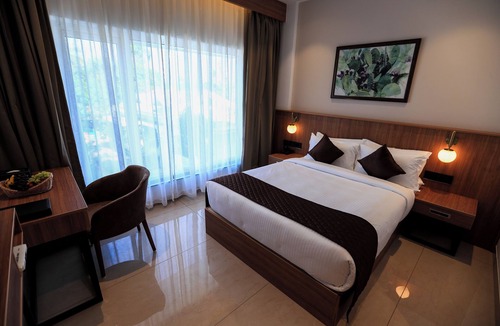 Sulthan Bathery Hotel | Hotel Saffron Wayanad