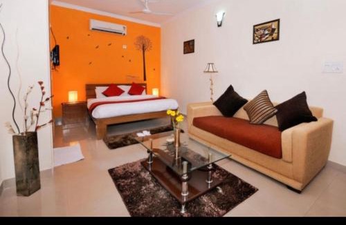 Neemrana Hotel | Hotel Samrat
