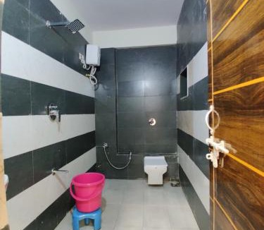 Maninagar House | HOTEL SAROVAR IIN