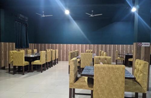 Naugarh Hotel | Hotel Satkar palace