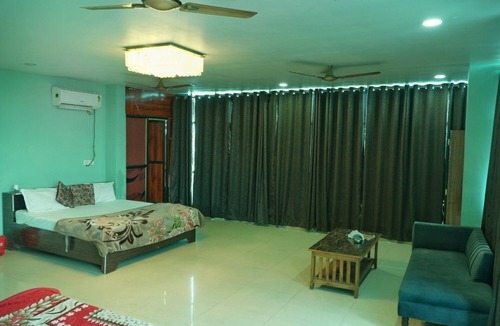 Jaunpur Hotel | Hotel satyam