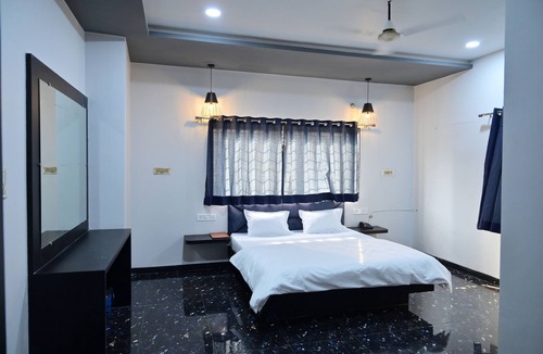 Barwani Hotel | Hotel Satyawati Signature
