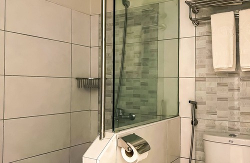 Legazpi Hotel | Hotel Sentro Legazpi