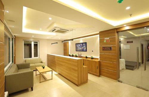Patna Hotel | Hotel Sharda Residency