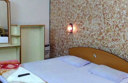 Rajendragram House | Hotel Shree Mata Sadan