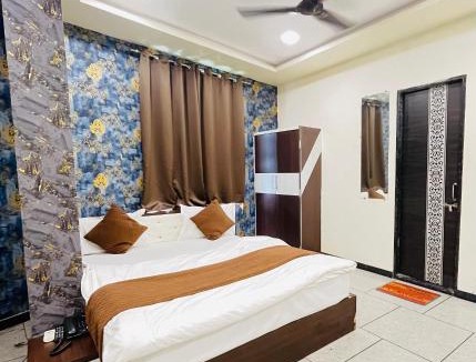 Nathdwara Hotel | Hotel Shree Vijay I g66ogoIoo6 just 100mtr from temple 1min away