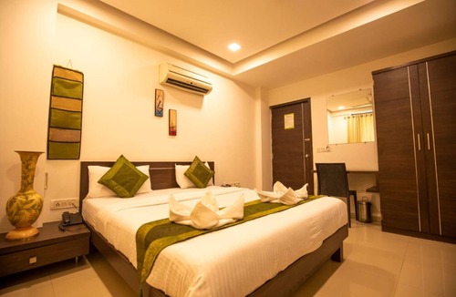 Ahmedabad Hotel | Hotel Shrimad Residency