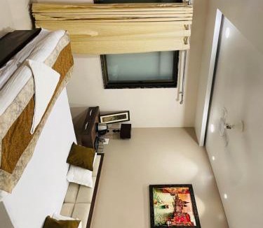 Gorakhpur Hotel | Hotel Singh Comfort Inn