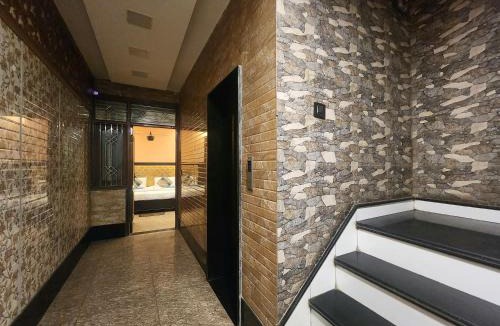 Dariyaganj Hotel | Hotel Sonic Palace