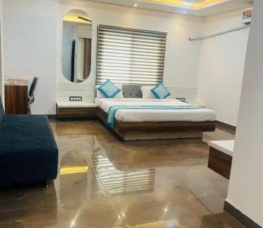 Rau Hotel | Hotel Staywell,Pithampur
