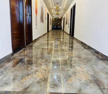 Rau Hotel | Hotel Staywell,Pithampur