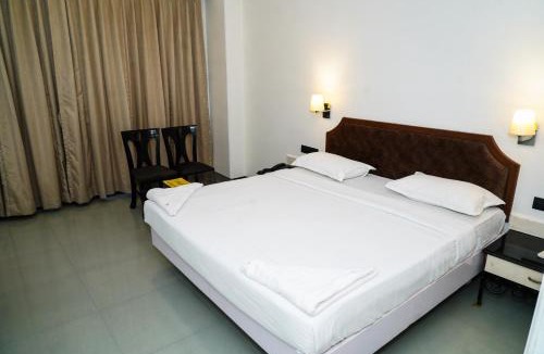 Dahisar East Hotel | Hotel Sun Shine Inn