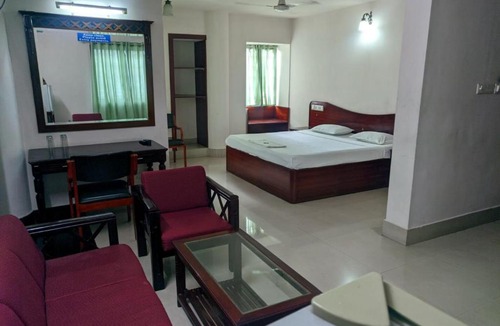 Aluva Hotel | Hotel Sunnys