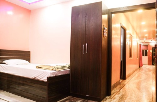Jhumri Telaiya Hotel | Hotel Tara Tower