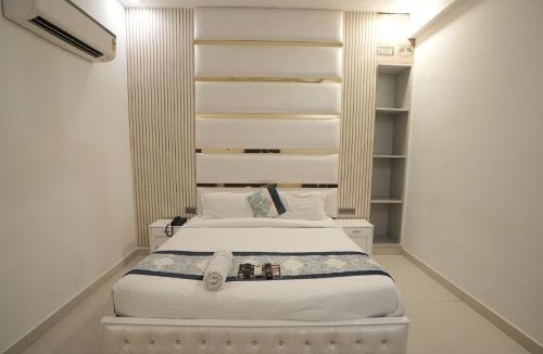 Indirapuram Hotel | Hotel The Grand Paradise