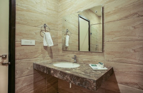 Katra Hotel | Hotel The Royal Krishna