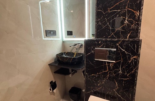 Gorakhpur Hotel | Hotel The Spark